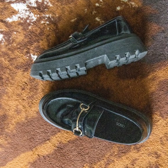 ASOS DESIGN Miller chunky loafers in black - Picture 4 of 7